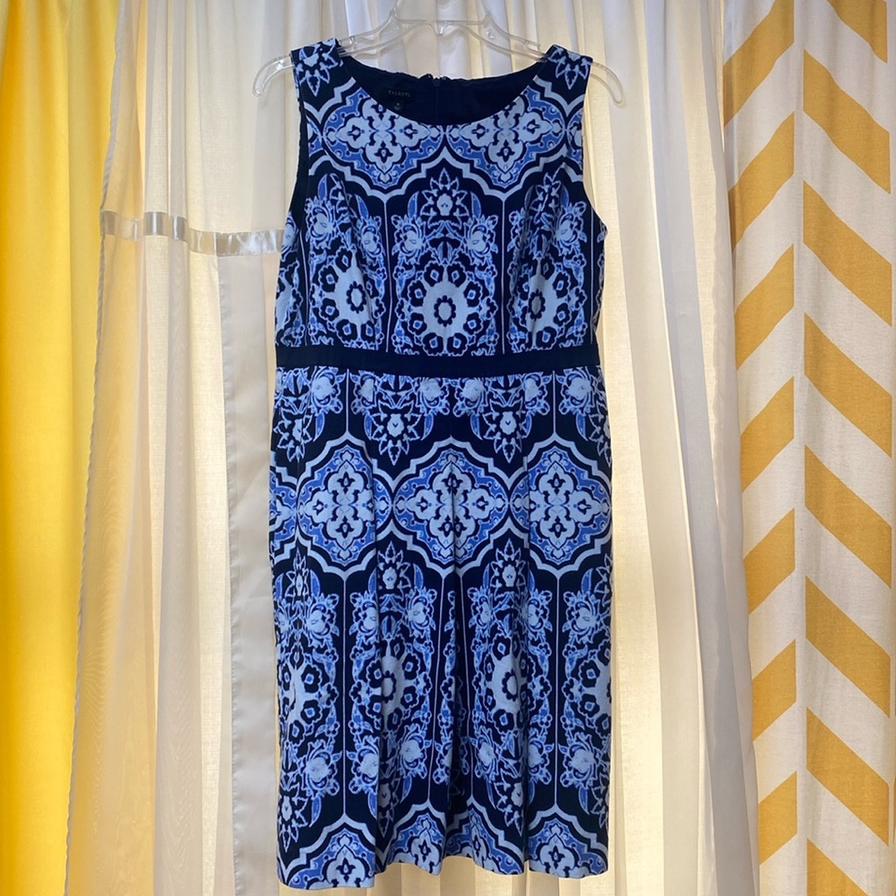 Talbots Sleeveless Dress Textured Blue & White Size 10